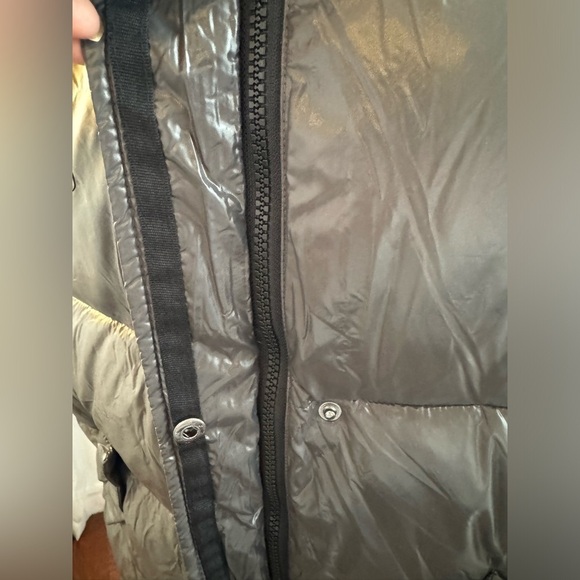 Bernardo Long Puffer Vest NWT - Picture 6 of 15